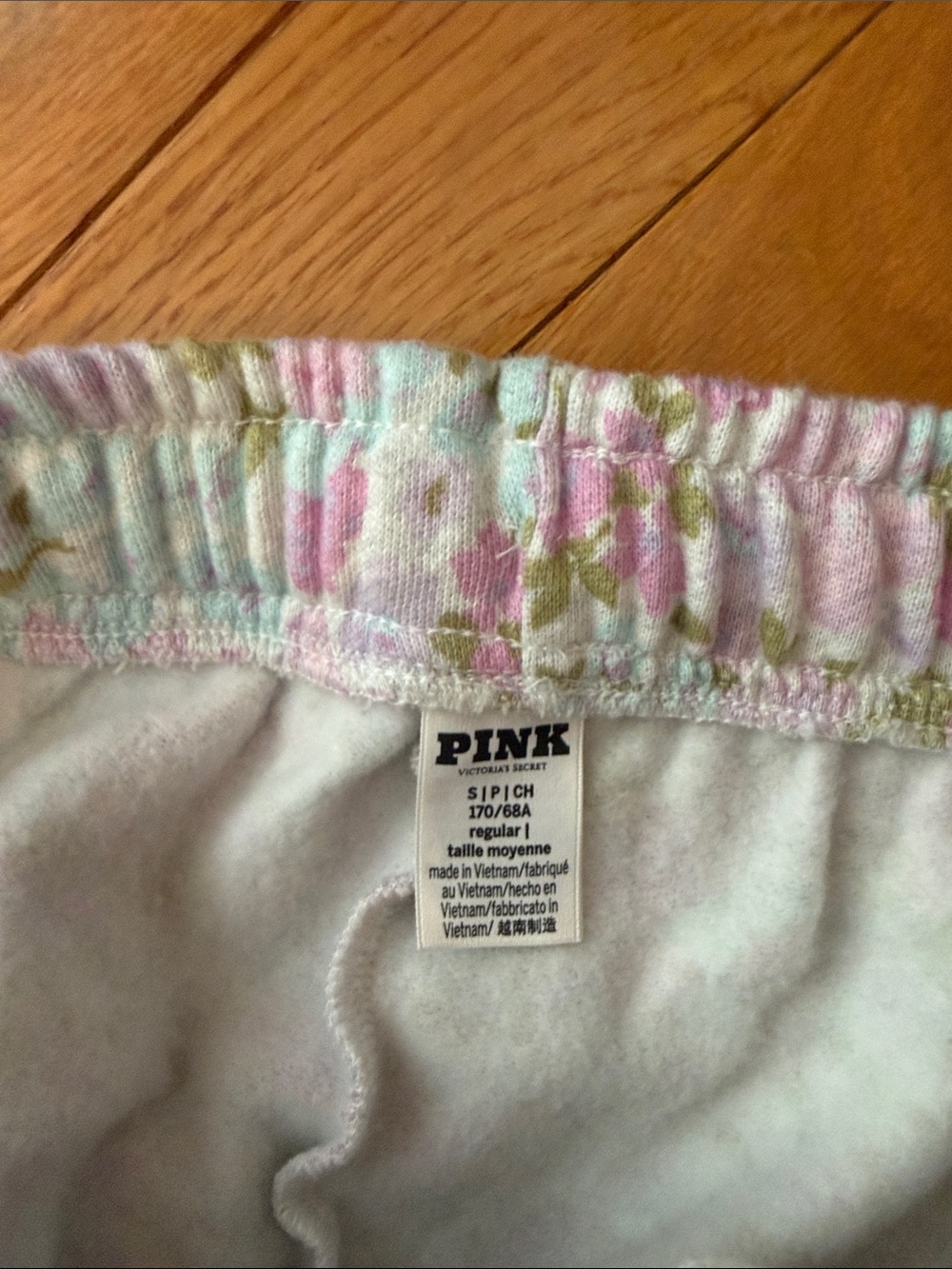 PINK Victoria's Secret Pastel Floral Hooded Fleece Set - Pink, Green, Cream - Picture 9 of 9